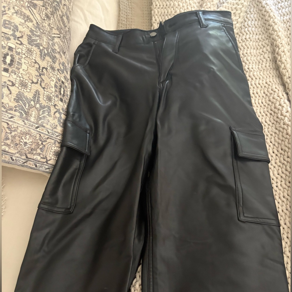 Hollister pants